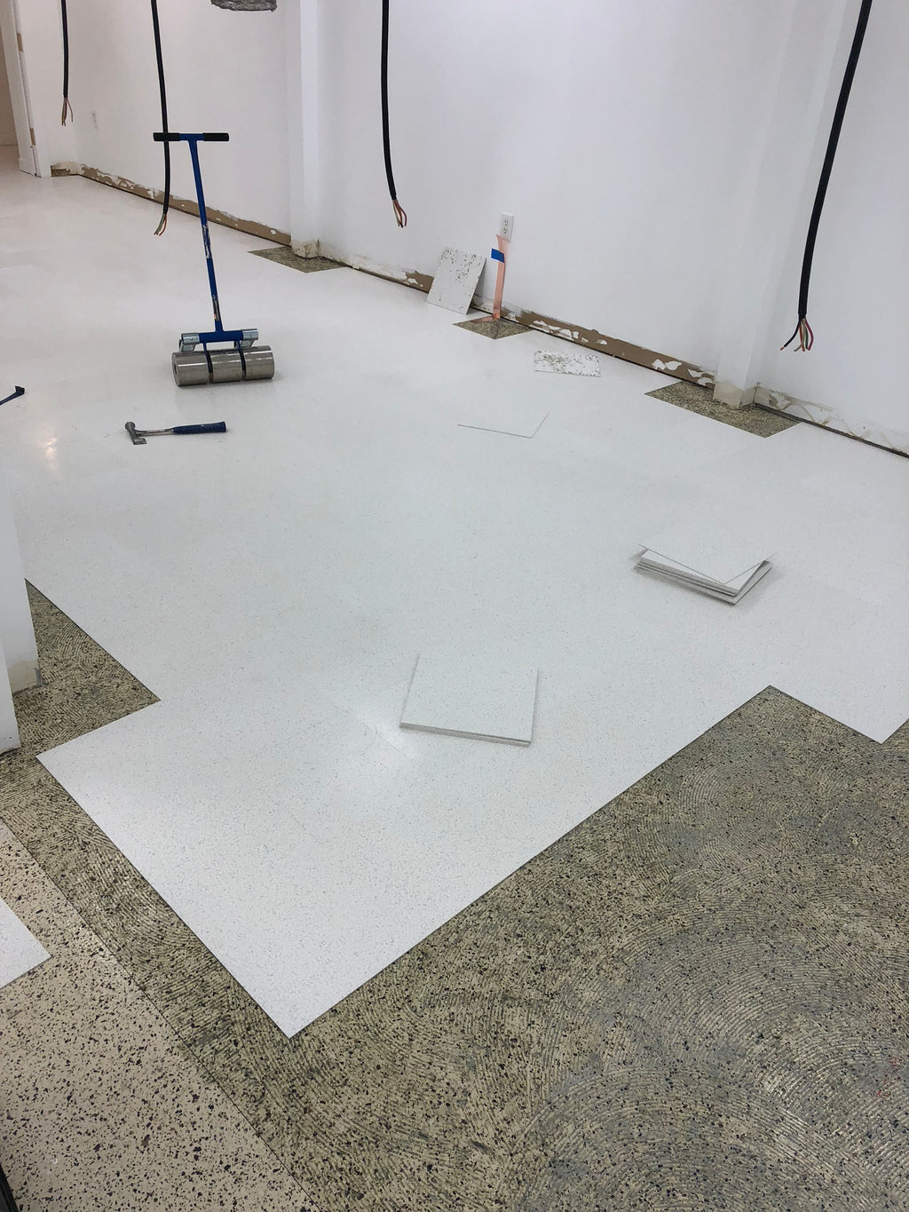 Conductive Lab Floor
