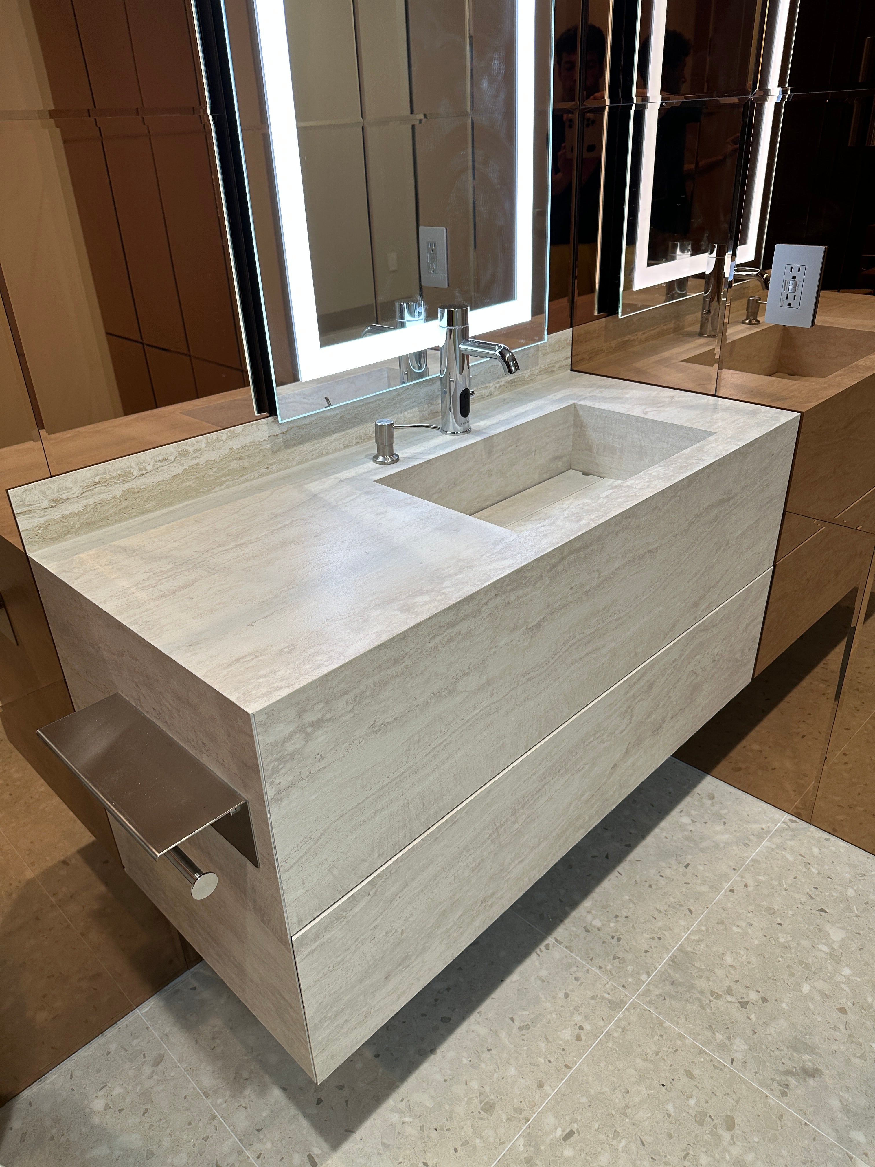 Women’s Health and Aesthetic Center